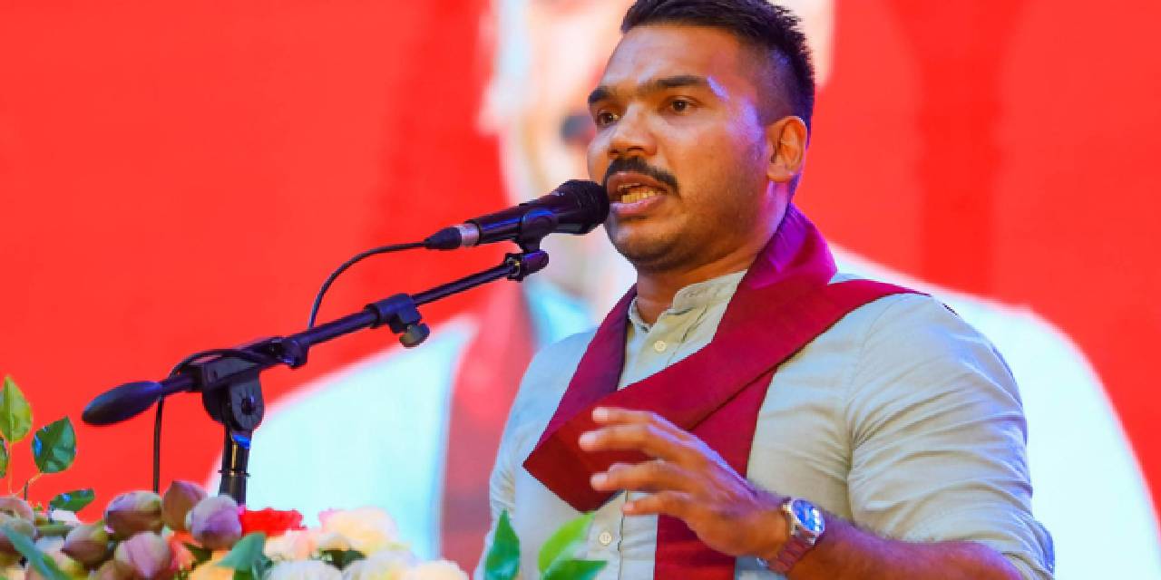 නීති විභාගයේ චෝදනාවලට නාමල් රාජපක්ෂ පිළිතුරු දෙයි