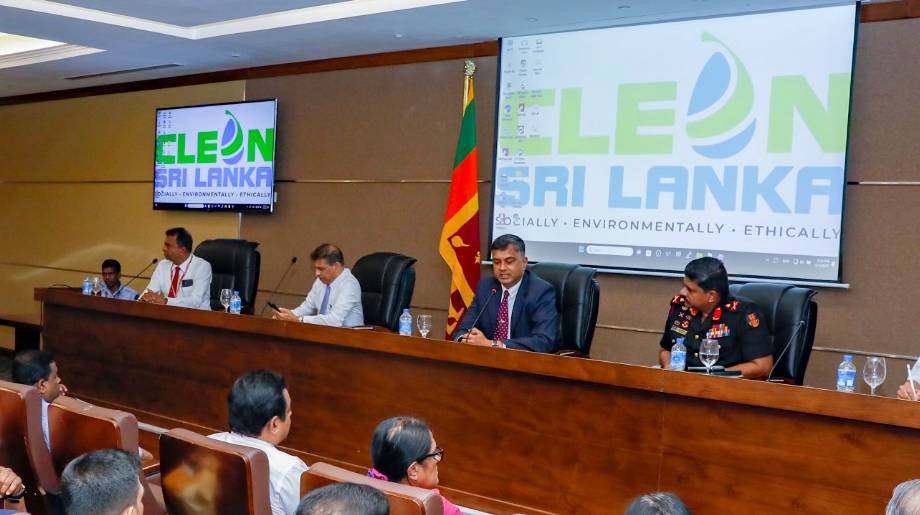 ‘Clean Sri Lanka’ වැඩසටහන සඳහා සක්‍රීය දායකත්වය ලබාදීමට ආරක්‍ෂක අමාත්‍යාංශය සූදානම්