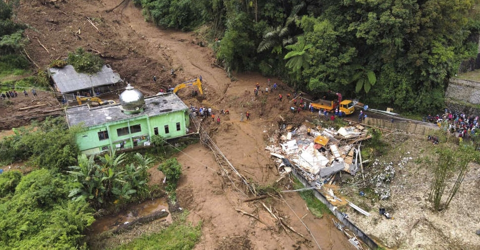 ඉන්දුනීසියාවේ මධ්‍යම ජාවා හි නායයෑමක්