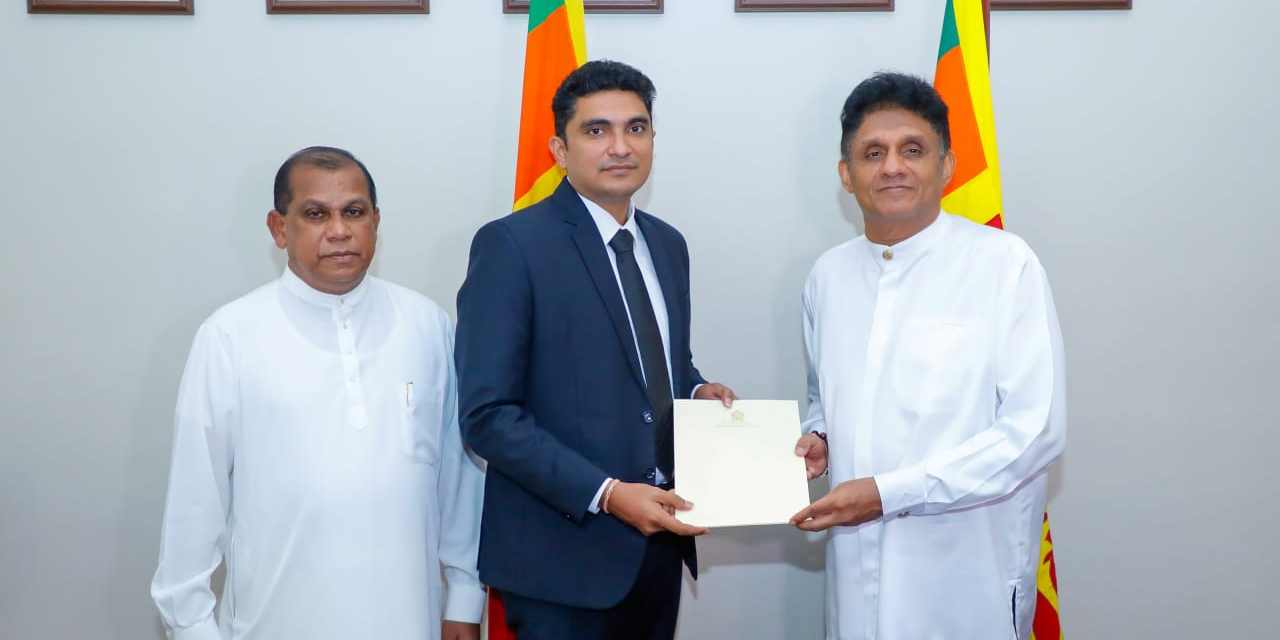 පාර්ලිමේන්තු මන්ත්‍රී ප්‍රසාද් සිරිවර්ධන, විපක්ෂනායවරයාගේ මාධ්‍ය ප්‍රකාශක ධූරයට