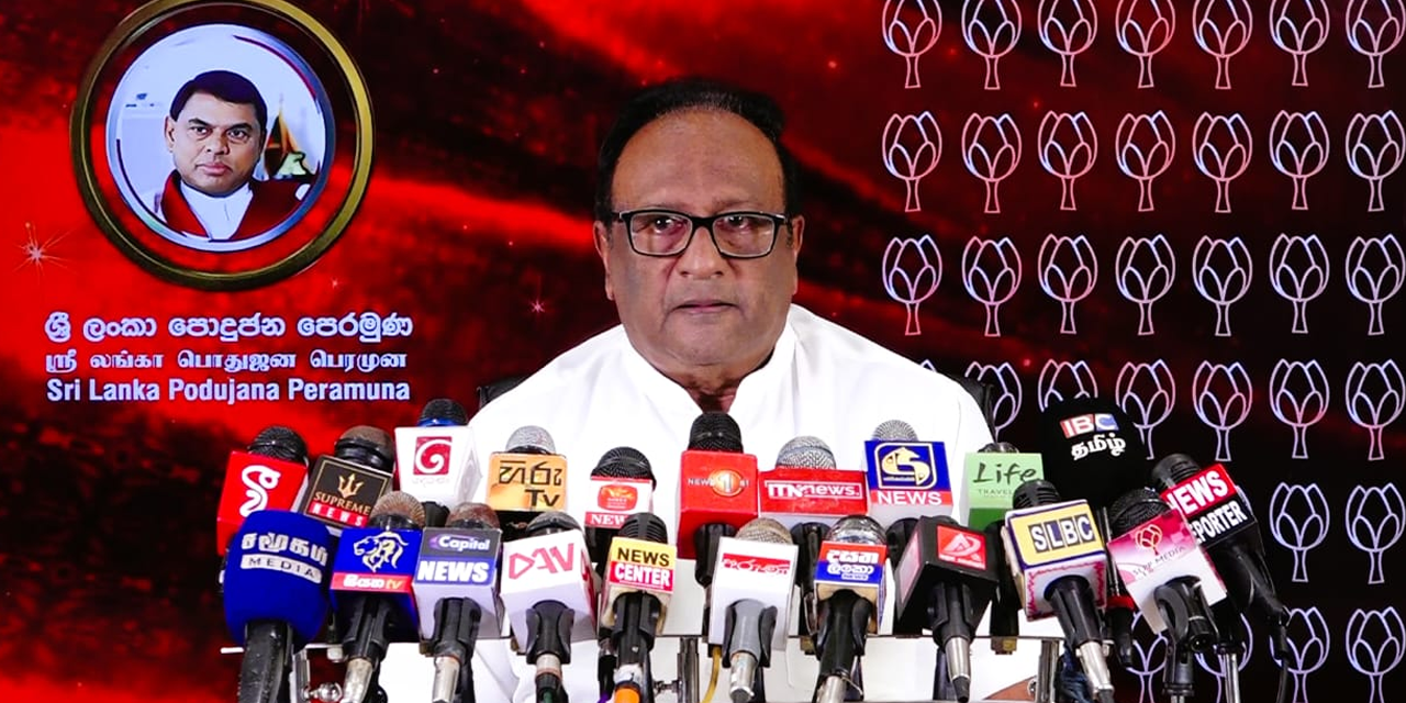 බටලන්ද වාර්තාවෙන් රට පාවා දෙන්න හදනවා – සරත් වීරසේකර