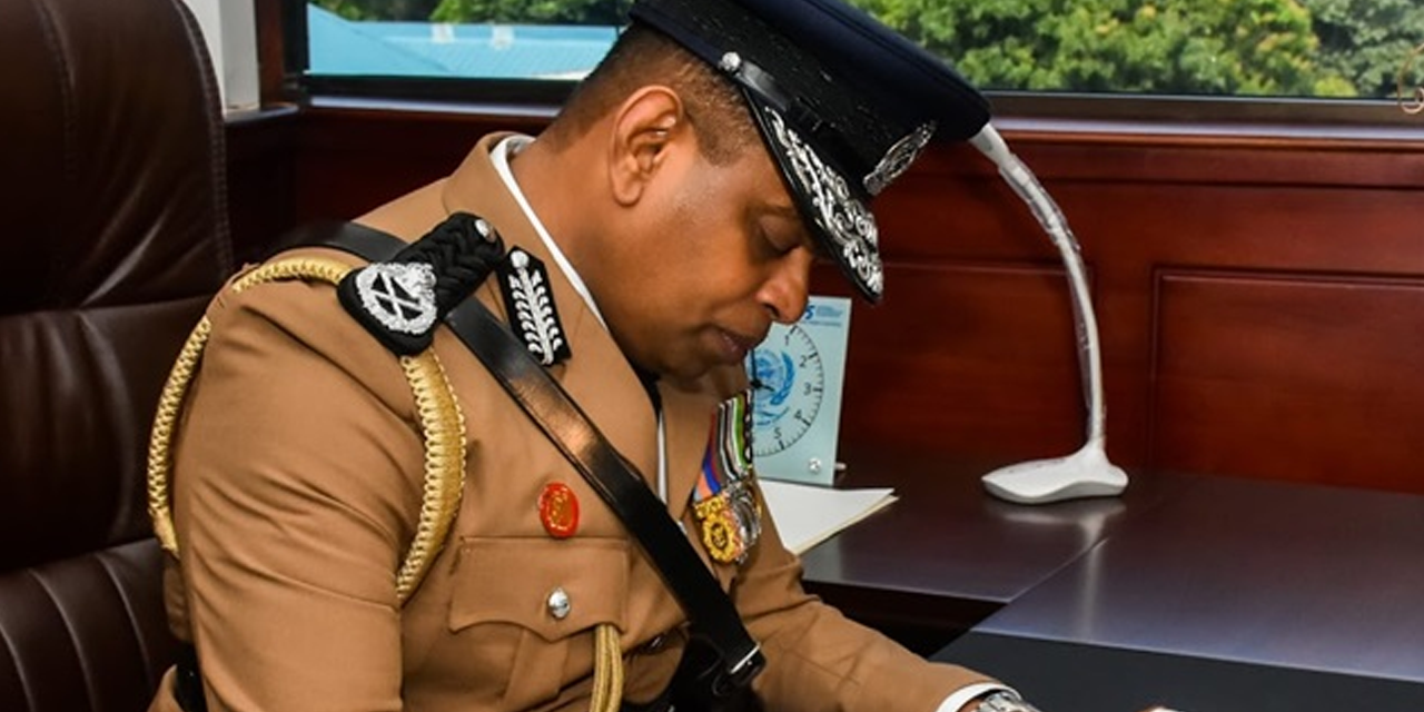 පොලිස්පති දේශබන්දු තෙන්නකෝන්ගෙන් රීට් පෙත්සමක්