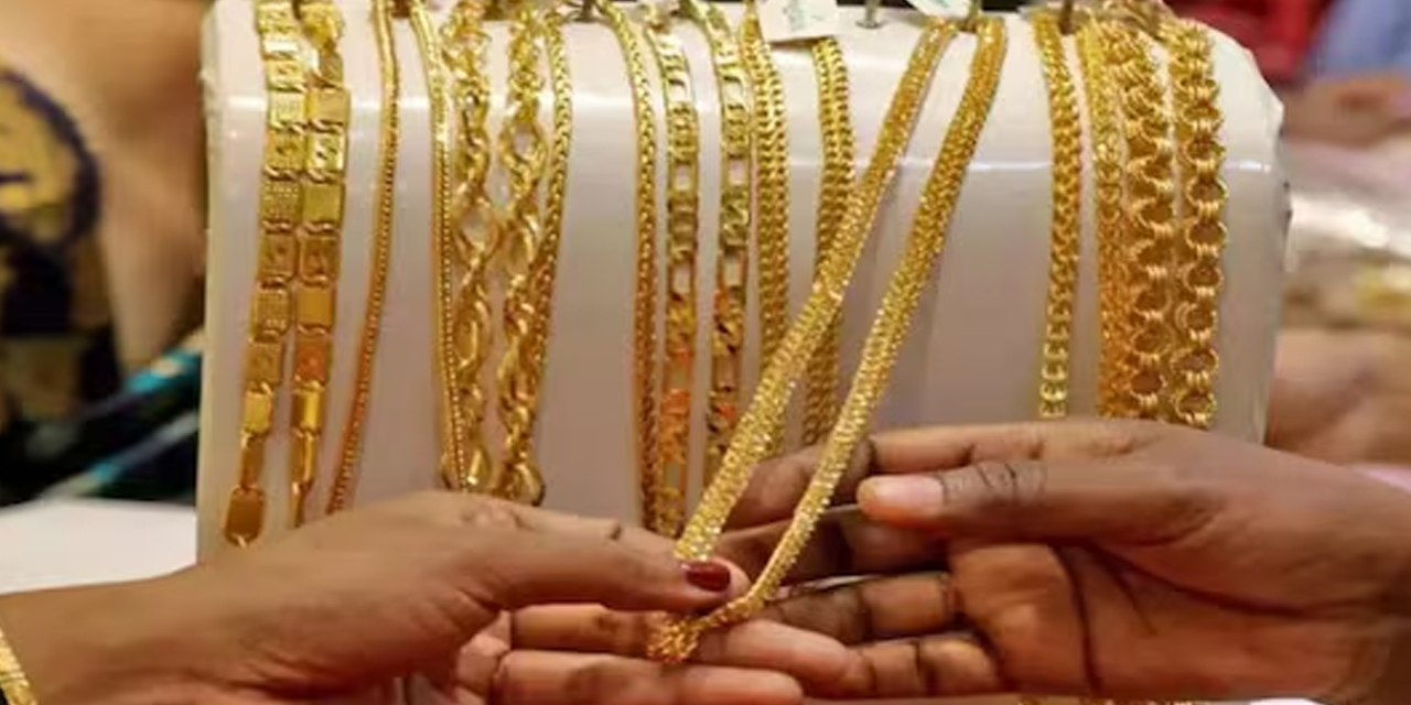 මෙරට රන් මිලෙහි සිදු වූ දැවැන්තම වෙනස මෙන්න මෙරට රන් මිලෙහි සිදු වූ දැවැන්තම වෙනස මෙන්න