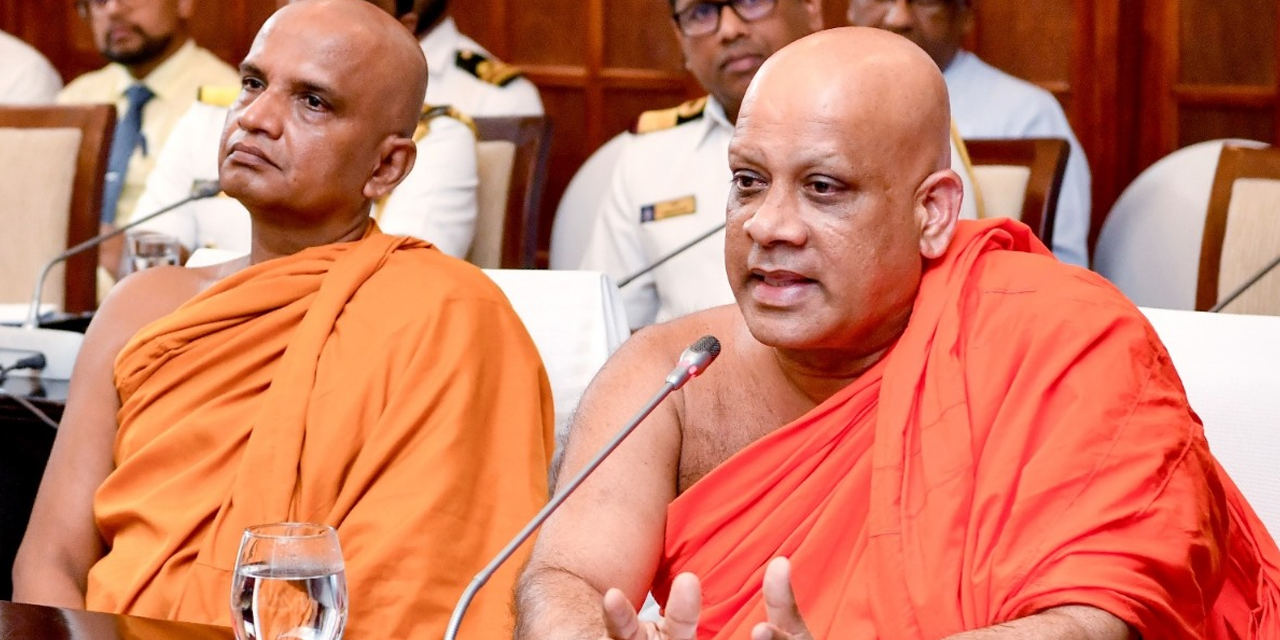 මෙවර පොසොන් උත්සවය පූර්ණ රාජ්ය අනුග්රහයෙන් මෙවර පොසොන් උත්සවය පූර්ණ රාජ්ය අනුග්රහයෙන්