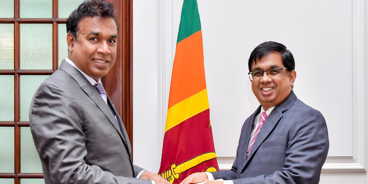 ධීවර අමාත්යංශයට නව ලේකම්වරයෙක් ධීවර අමාත්යංශයට නව ලේකම්වරයෙක්
