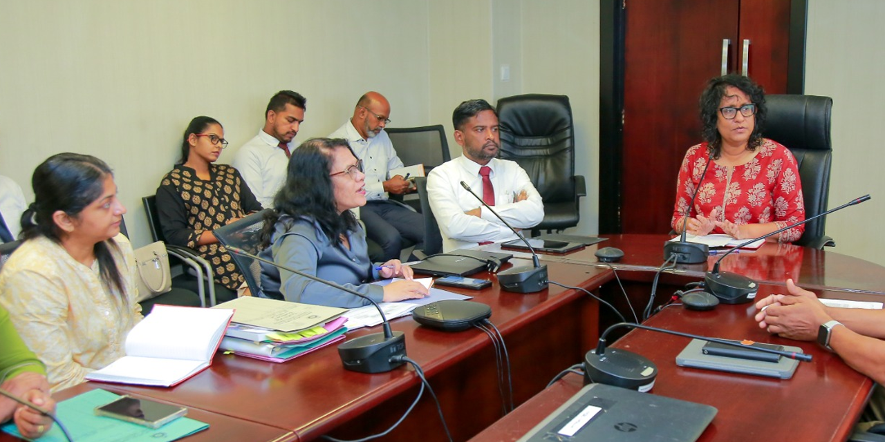 නවක වදය වැළැක්වීම සඳහා කාර්ය සාධක බලකායක් නවක වදය වැළැක්වීම සඳහා කාර්ය සාධක බලකායක්