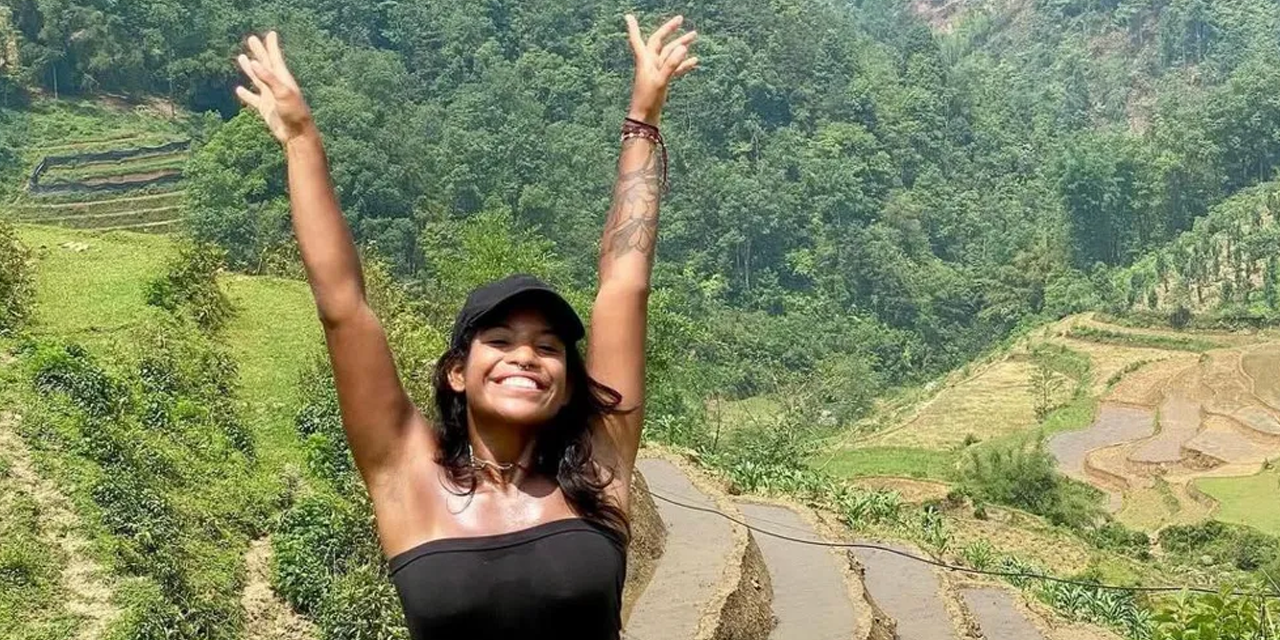 ඉන්දුනීසියාවේ ගිනි කන්දකින් වැටී බ්රසීල ජාතික තරුණියක් මරුට ඉන්දුනීසියාවේ ගිනි කන්දකින් වැටී බ්රසීල ජාතික තරුණියක් මරුට
