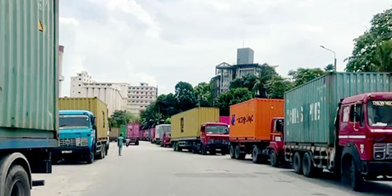 නැවතත් බහලුම් රථ තදබදයක් නැවතත් බහලුම් රථ තදබදයක්