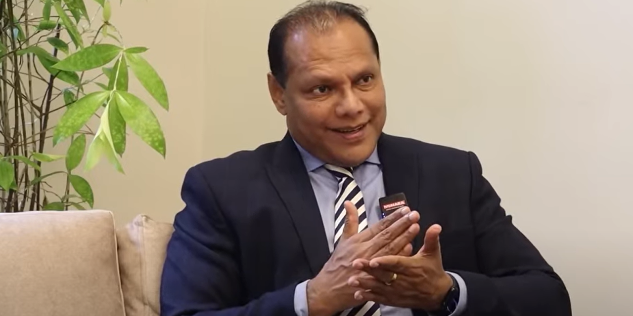 ජවිපෙ දෙන්නෙක් ජනාධිපති අරමුදලෙන් සල්ලි අරන් දයාසිරි හෙළි කරයි ජවිපෙ දෙන්නෙක් ජනාධිපති අරමුදලෙන් සල්ලි අරන් දයාසිරි හෙළි කරයි