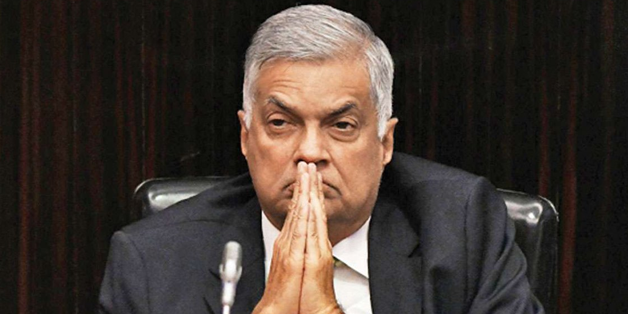 හිටපු ජනපති රනිල් අපරාධ පරීක්ෂණ දෙපාර්තමේන්තුවට පැමිණෙයි හිටපු ජනපති රනිල් අපරාධ පරීක්ෂණ දෙපාර්තමේන්තුවට පැමිණෙයි