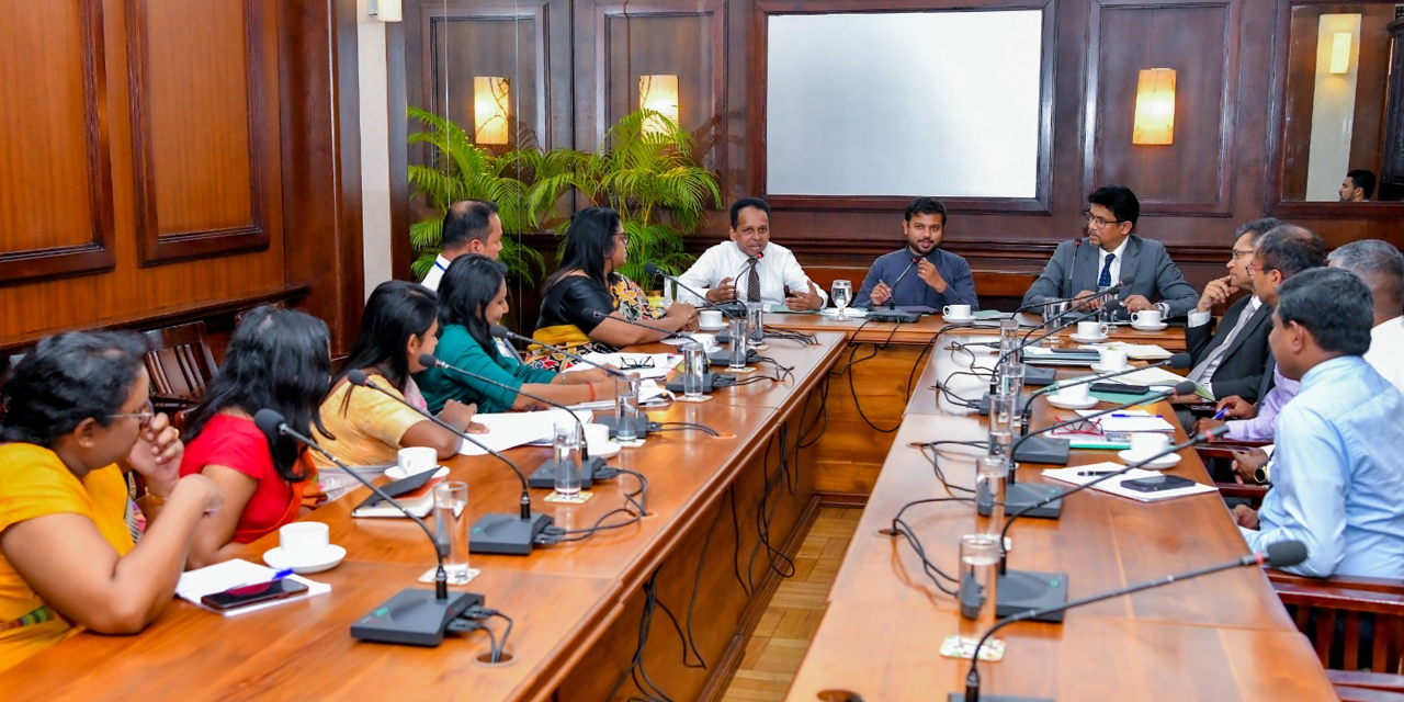 විදේශ කටයුතු, විදේශ රැකියා සහ සංචාරක අමාත්යාංශය ඩිජිටල් ක්රියාවලිය වේගවත් කරයි විදේශ කටයුතු, විදේශ රැකියා සහ සංචාරක අමාත්යාංශය ඩිජිටල් ක්රියාවලිය වේගවත් කරයි