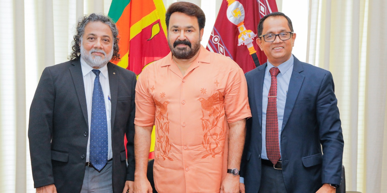 ජනප්රිය මලයාලම් නළු මොහන්ලාල් පාර්ලිමේන්තුවේ සංචාරයක ජනප්රිය මලයාලම් නළු මොහන්ලාල් පාර්ලිමේන්තුවේ සංචාරයක