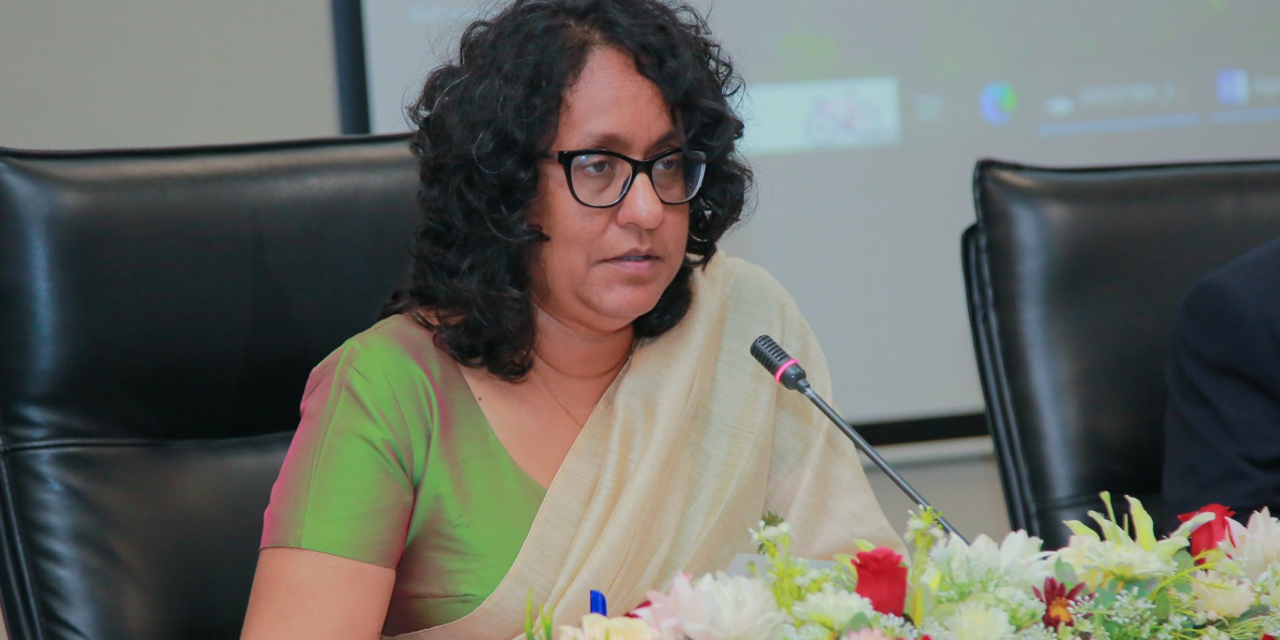 අධ්යාපන පද්ධතියේ ගැටලු විසඳීමට අනුකමිටු හයක් අධ්යාපන පද්ධතියේ ගැටලු විසඳීමට අනුකමිටු හයක්