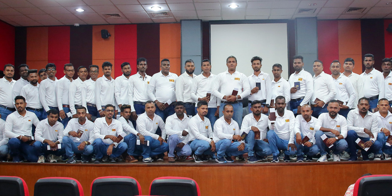 ඊශ්රායලයට තවත් 600ක කණ්ඩායමක් යයි ඊශ්රායලයට තවත් 600ක කණ්ඩායමක් යයි