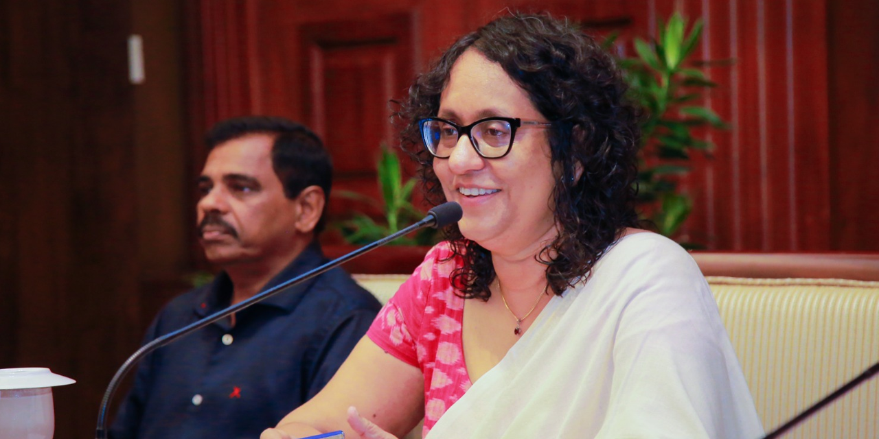 දරුවන් ගැන හිතලා තීරණ ගන්න – අග්රාමාත්ය හරිනි දරුවන් ගැන හිතලා තීරණ ගන්න – අග්රාමාත්ය හරිනි