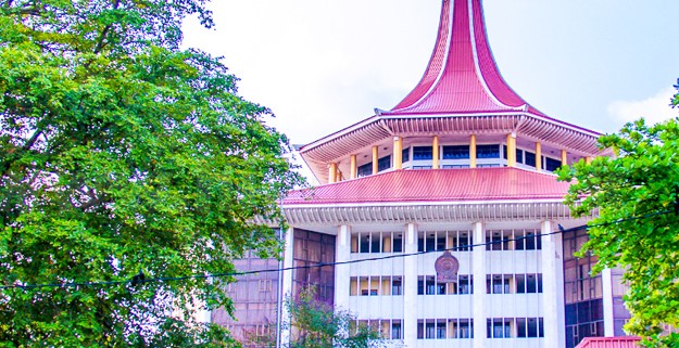 හිටපු ජනපති වරප්රසාද කපන පනත ව්යවස්ථාවට පටහැනි නැහැ ශ්රේෂ්ඨාධිකරණ තීන්දුව කථානායක පාර්ලිමේන්තුවට දන්වයි හිටපු ජනපති වරප්රසාද කපන පනත ව්යවස්ථාවට පටහැනි නැහැ ශ්රේෂ්ඨාධිකරණ තීන්දුව කථානායක පාර්ලිමේන්තුවට දන්වයි