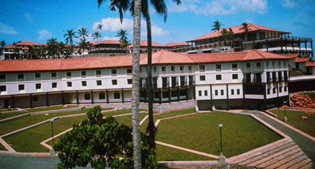 ක්රිකට් තරඟයක් නිසා හිරගෙදරට යන්න වුණ විශ්වවිද්යාල සිසුන් ක්රිකට් තරඟයක් නිසා හිරගෙදරට යන්න වුණ විශ්වවිද්යාල සිසුන්
