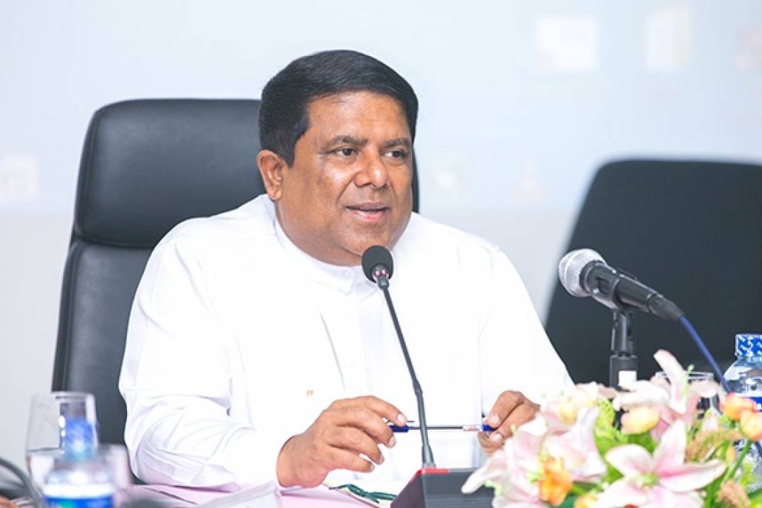 රට භාරගන්න එජාපය සූදානම් වජිර කියයි