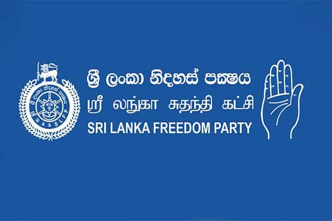 මන්ත්‍රින් 8කට පක්ෂ තහනමක්