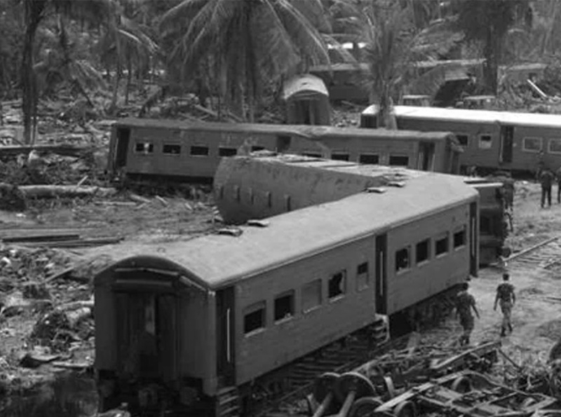 “ජාතික සුරක්ෂිත දින” ලෙස නම් කළ සුනාමි සැමරුම හෙට පැරෑලියේදී