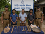 පුරාවස්තු ලබා ගැනීමේ අරමුණින් කැණීම් කළ සැකකරුවන් තිදෙනෙකු අත්අඩංගුවට – කුඩාඔය පොලිස් ස්ථානය.