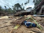 දිට්වා වන්දි ගෙවීම් ගැන චෝදනා එල්ල වූ ආපදා සහන සේවා නිලධාරියාගේ රාජකාරි වැඩ තහනම්